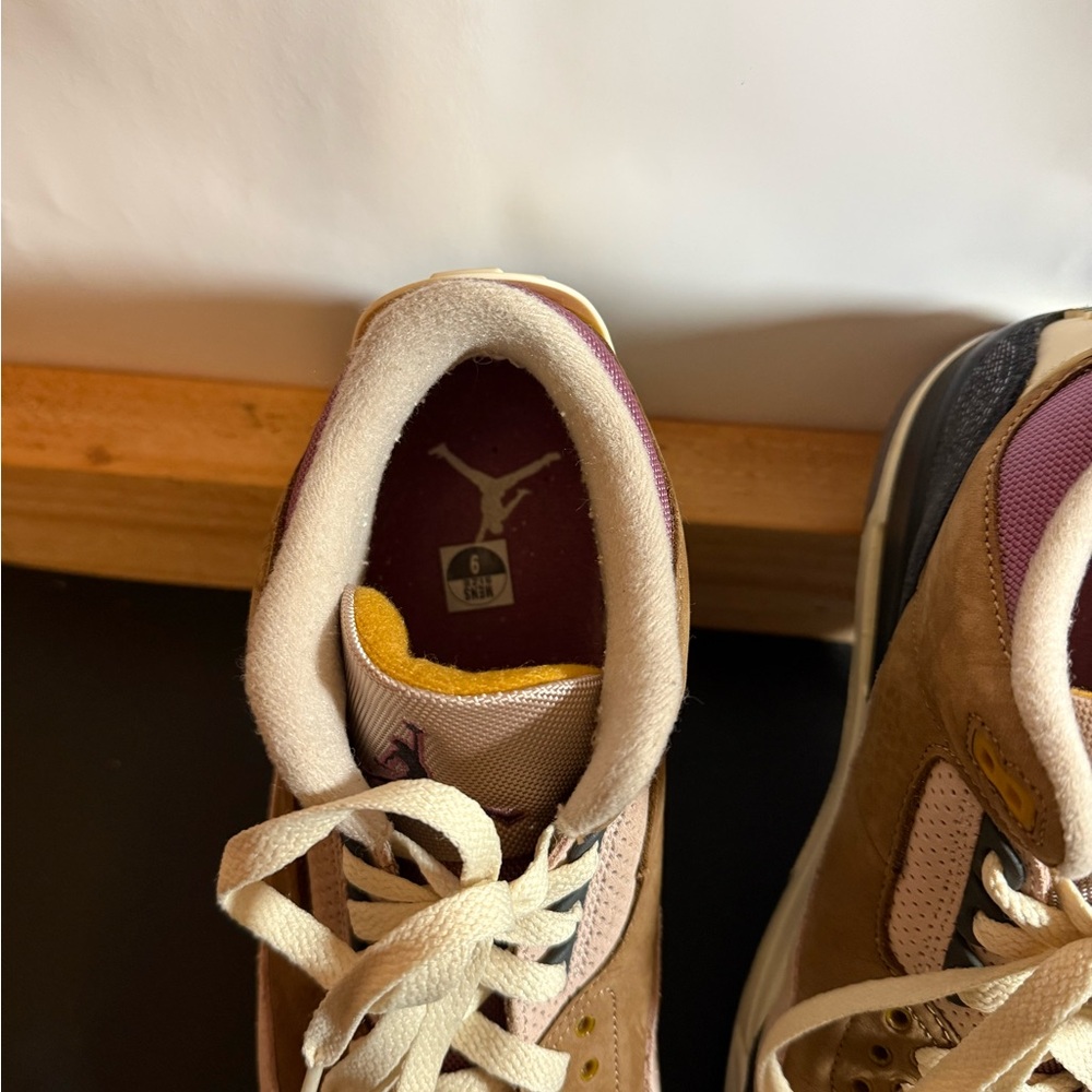 Size 9 - Jordan 9 SE winterized - Picture 5 of 9